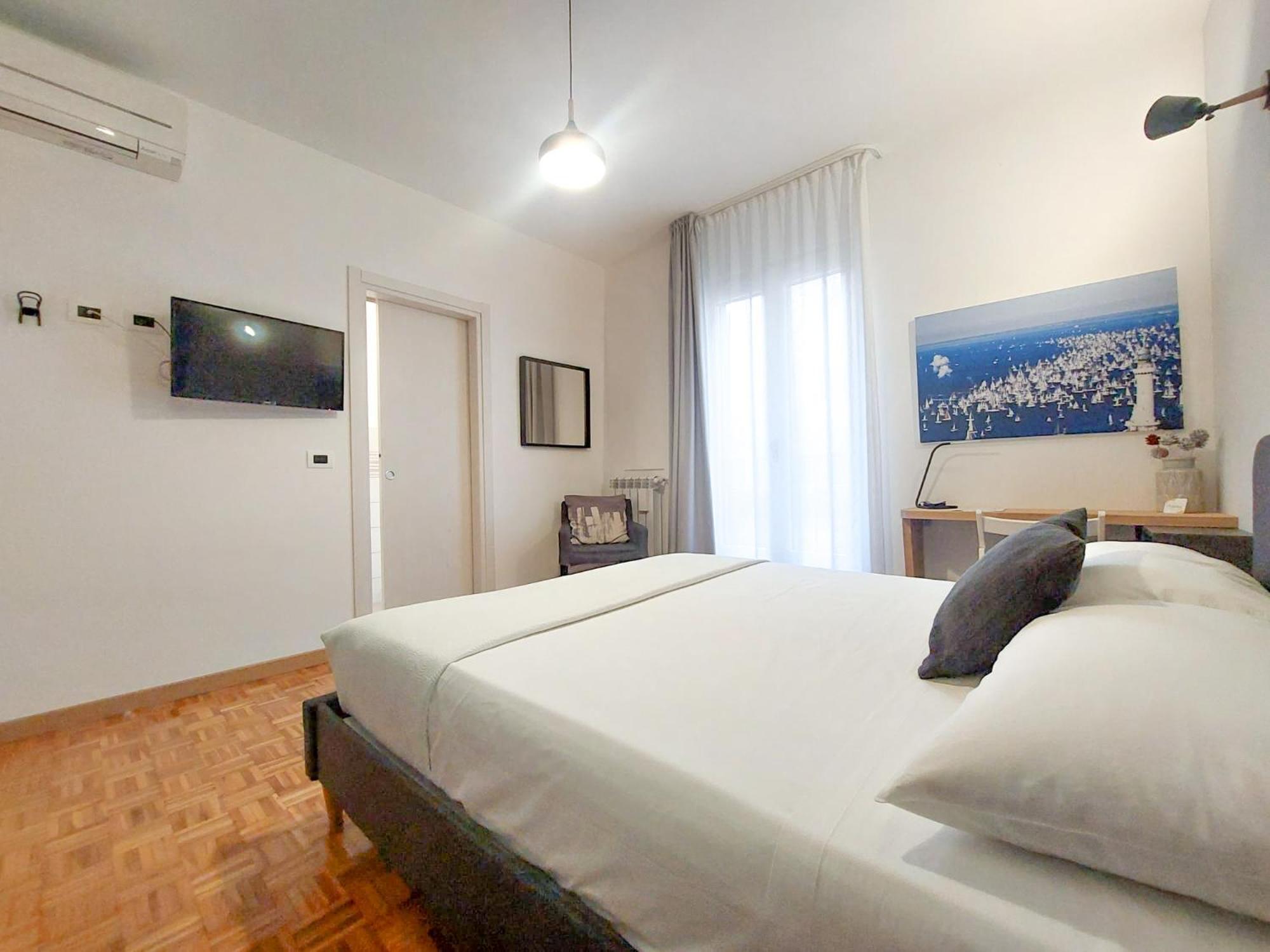 Myway Trieste Rooms Bagian luar foto