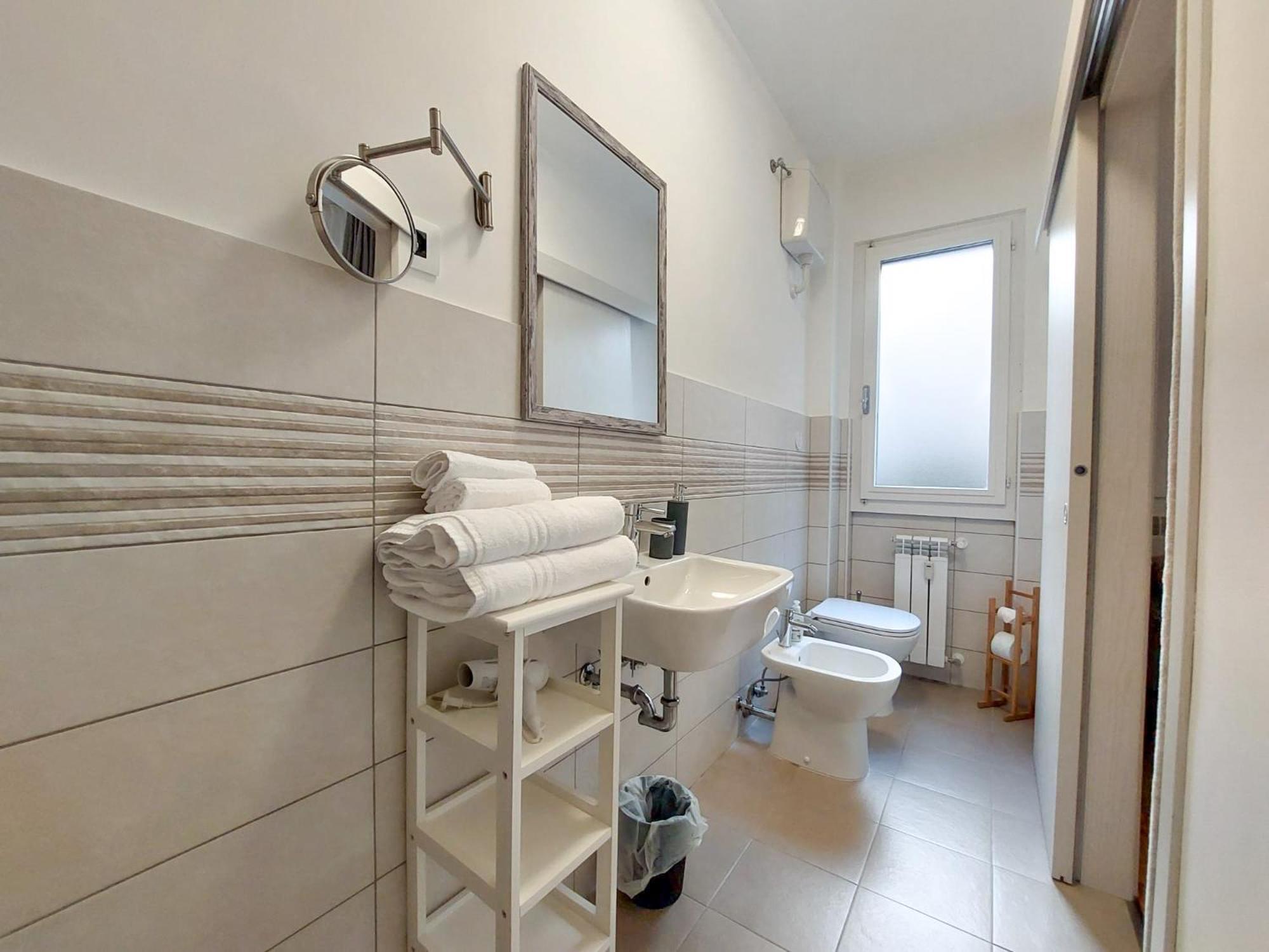 Myway Trieste Rooms Bagian luar foto