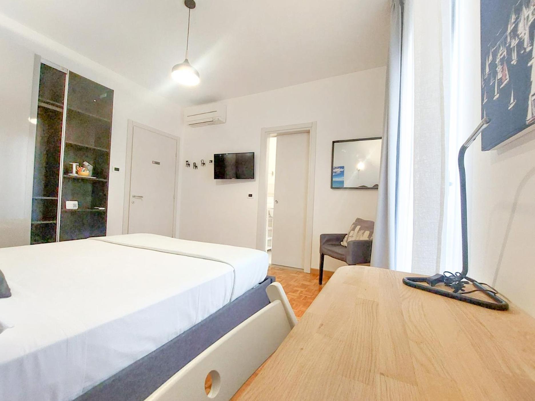 Myway Trieste Rooms Bagian luar foto