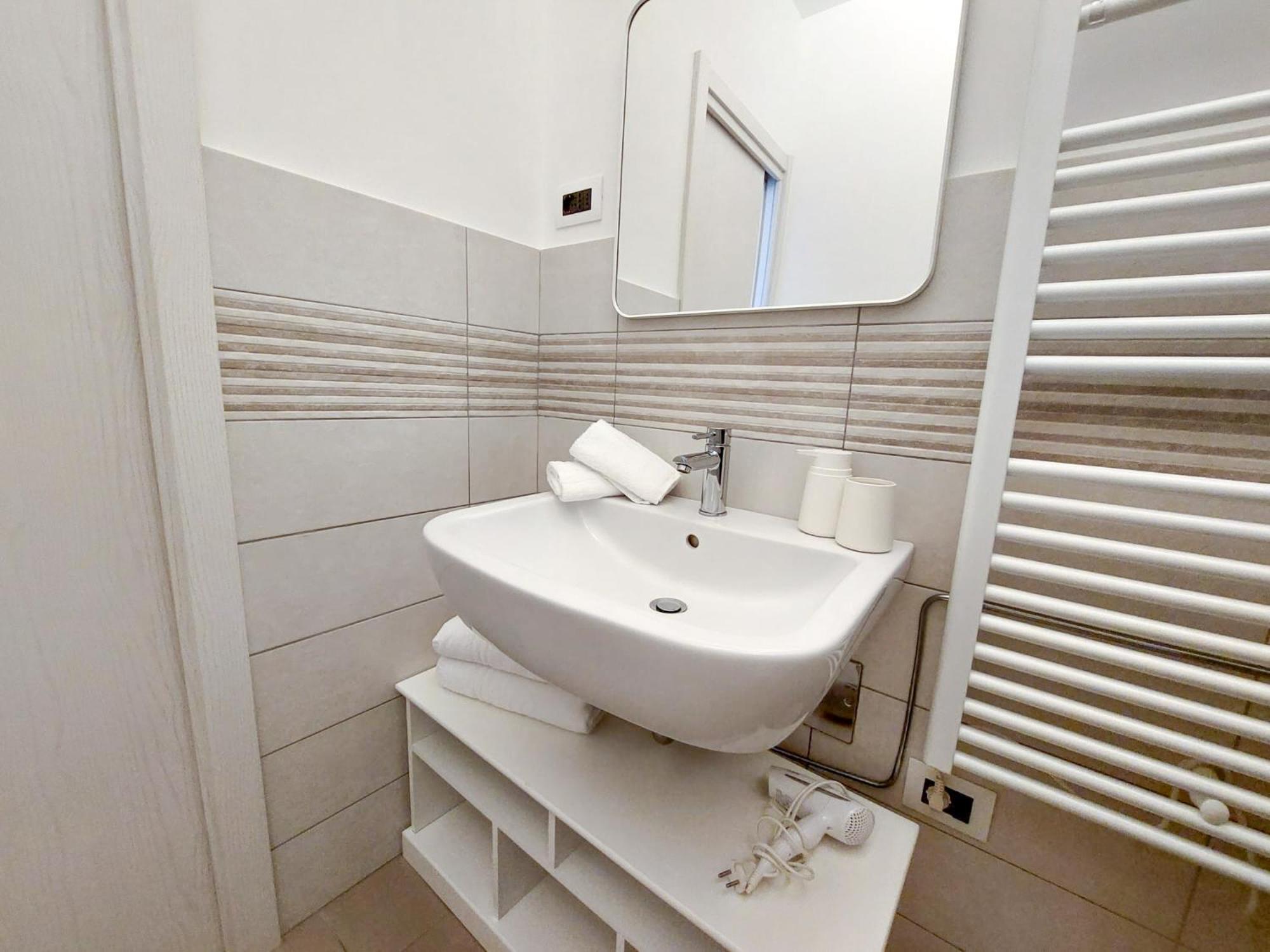 Myway Trieste Rooms Bagian luar foto